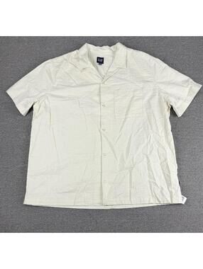 Gap Men's XXL Seersucker Short Sleeve Camp Collar Button Front Shirt Cream NWT